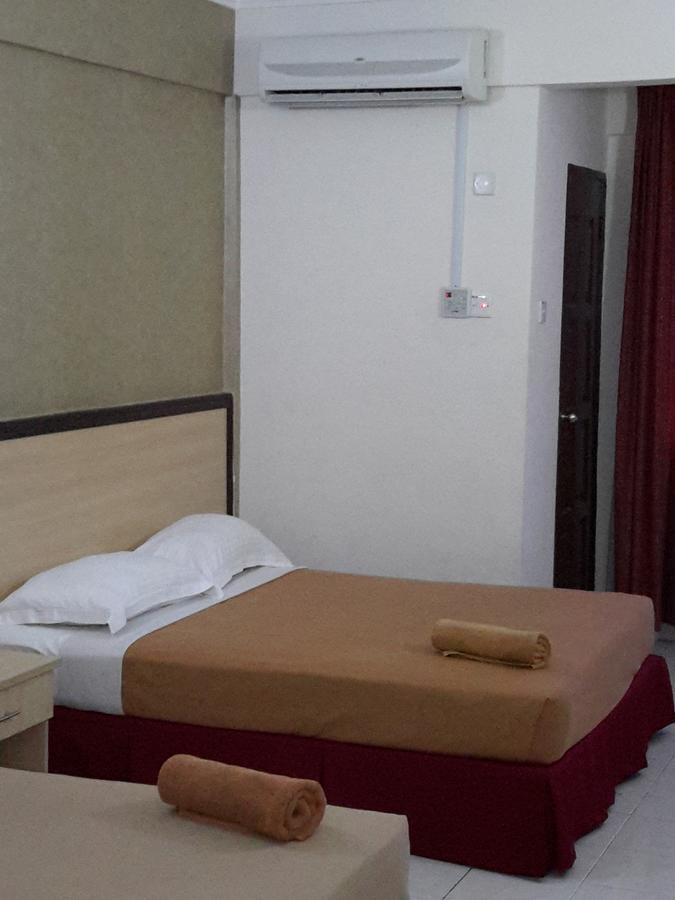 Tanjung Demong Beach Resort Kampung Kuala Besut Bagian luar foto